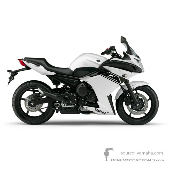 Aufkleber für Yamaha XJ6F DIVERSION 2013 - Weiss • Yamaha OEM-Aufkleber