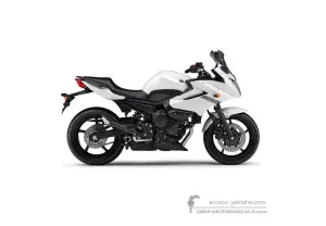 Aufkleber für Yamaha XJ6S DIVERSION 2010 - Weiss • Yamaha OEM-Aufkleber