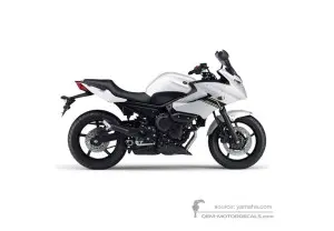 Stickers voor Yamaha XJ6S DIVERSION 2013 - Wit • Yamaha OEM Stickers