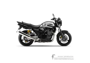 Aufkleber für Yamaha XJR1300 2013 - Silber • Yamaha OEM-Aufkleber