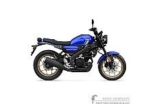 Decals for Yamaha XSR125 2023 - Blue • Yamaha OEM Decals