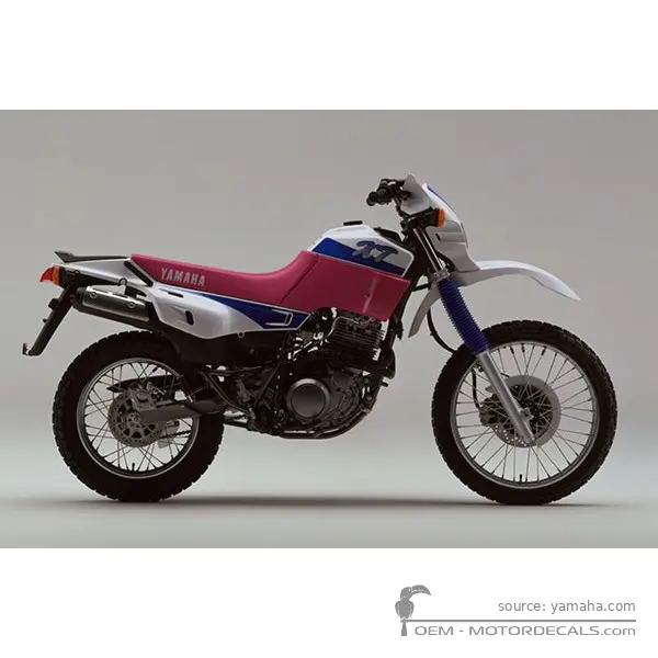 Yamaha XT600 1992 - Purplish White Solid 1
