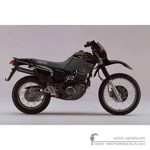 Yamaha XT600 1995 - Yamaha Black