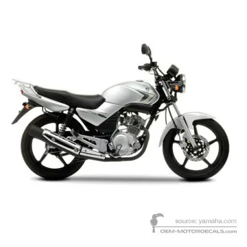 Yamaha YBR125 2009 - Szary - Light Gray Metallic 3