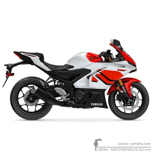 Yamaha YZF-R3 Anniversary 2026 - Bluish White Cocktail 1