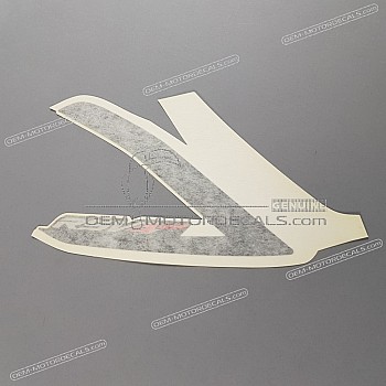 Tail cowl decal, right side