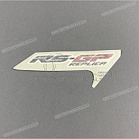 APRILIA Adesivo carena anteriore superiore 2H002677
