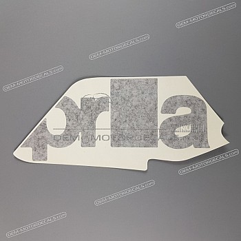 Naklejka na dolną owiewkę, pług, lewa strona