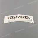 Emblème HONDA pour coque arrière de selle