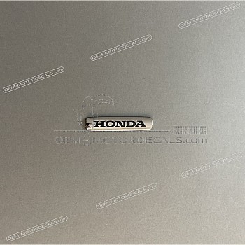 Side cover Honda emblem