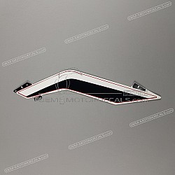 Front cowling decal, right side