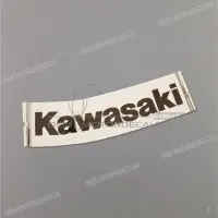 KAWASAKI Emblème KAWASAKI de réservoir, côté gauche 56052-0805