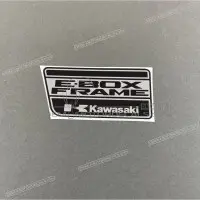 KAWASAKI Autocollant de capot de cadre, côté droit X560501323