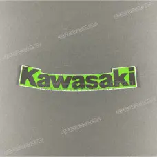 Emblemat Kawasaki na zbiornik paliwa, lewa strona Emblemat Kawasaki na zbiornik paliwa, lewa strona