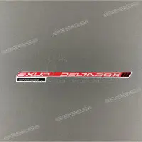 REPRODUCTION Zijpaneel sticker, linkerkant X5PW283283000