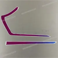 SUZUKI Autocollant de carénage gauche RGV250, côté gauche X6814622D40C5N