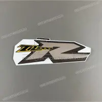 SUZUKI Zijpaneel sticker, rechterkant X6818102F30N1B