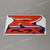 REPRODUCTION Emblemat na osłonę boczną X6818133E01F3S