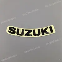 SUZUKI Emblème carénage arrière queue 68131-35F00-019