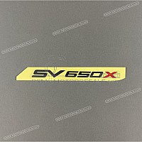 SUZUKI Rahmenabdeckung Aufkleber, rechte Seite, oben 68135-18K10-B1P
