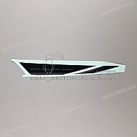 SUZUKI Front cowling decal, right side 68275-31J00-BG6