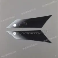 SUZUKI Autocollant de carénage supérieur avant 68280-18G00-FP2