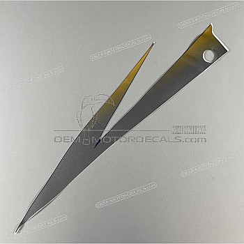 Side cowling decal, left side