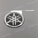 Emblemat na przednią owiewkę (czasza)
