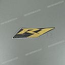 Front cowling YAMAHA emblem, central upper