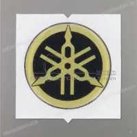 YAMAHA Emblema "Tuning Fork" per carenatura anteriore 5D7-F413B-00-00
