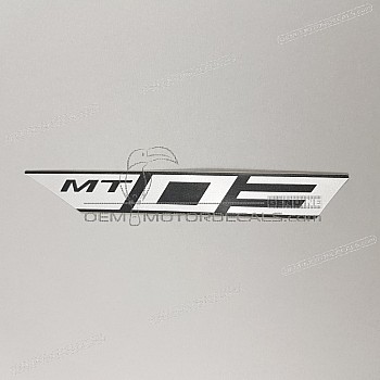 Side cowling decal, left side