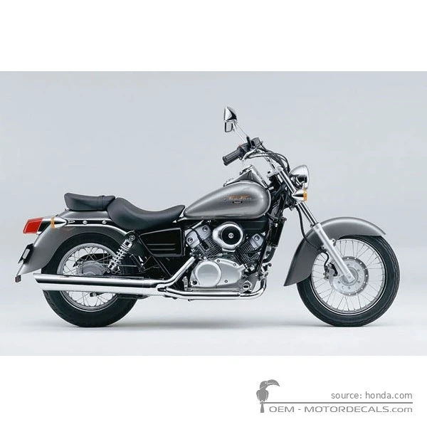 Honda VT125C SHADOW 2000