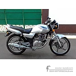 Suzuki EN125 2009 - Silber