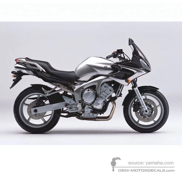 Aufkleber für Yamaha FZ6S FAZER 2005 - Silber • Yamaha OEM-Aufkleber