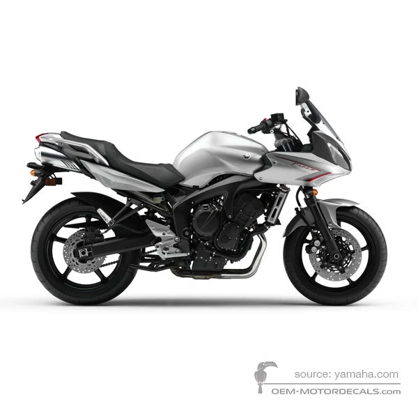 Adesivi per Yamaha FZ6S FAZER 2008 - Argento • Yamaha Adesivi OEM