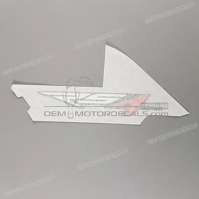 Aprilia-899872