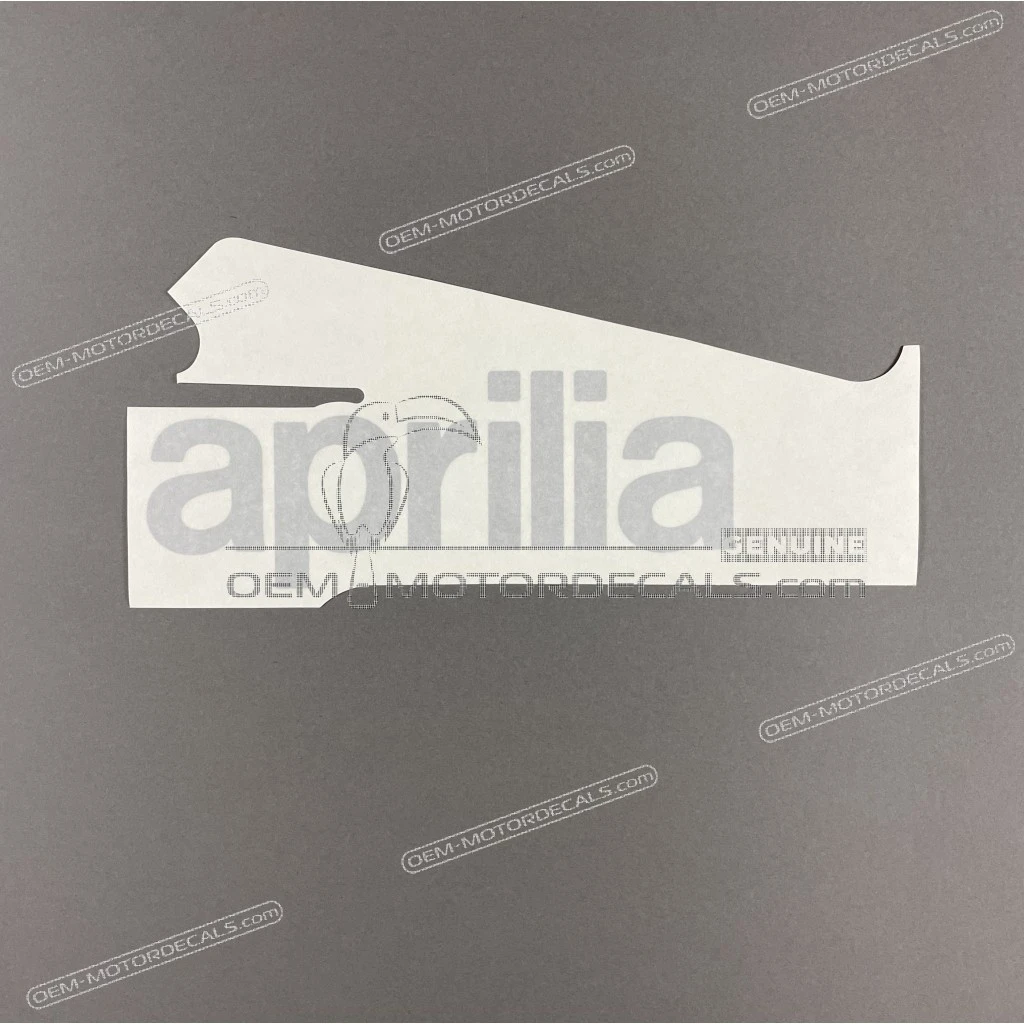 Aprilia-899873