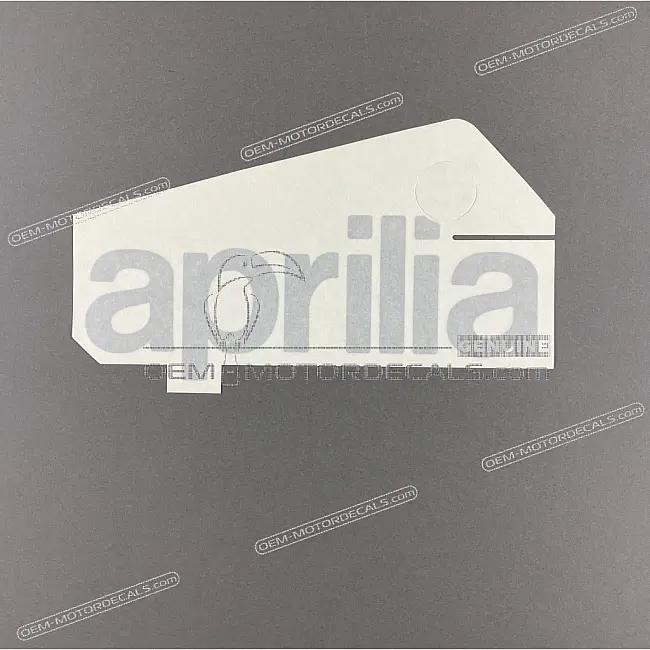 Aprilia-899874