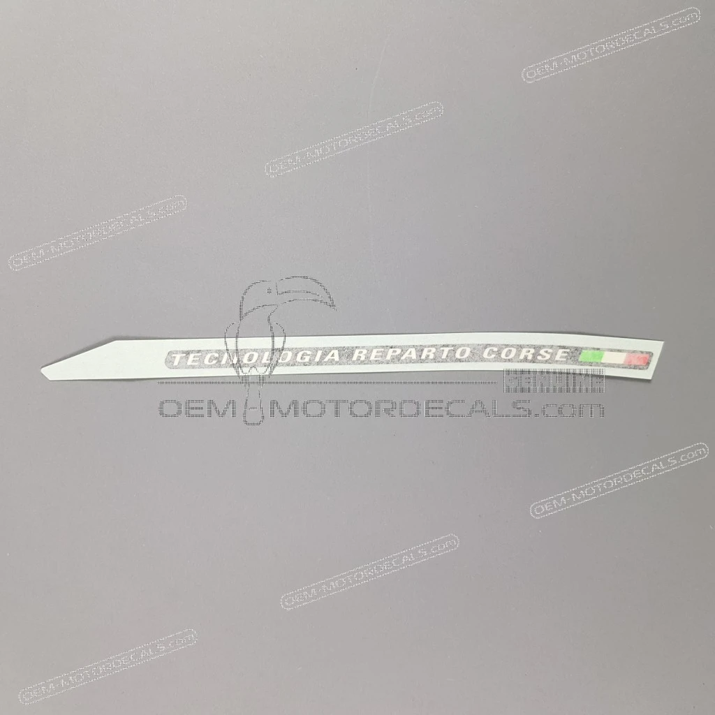Aprilia-AP8257399A9