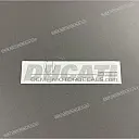 Ducati-embleem op brandstoftank