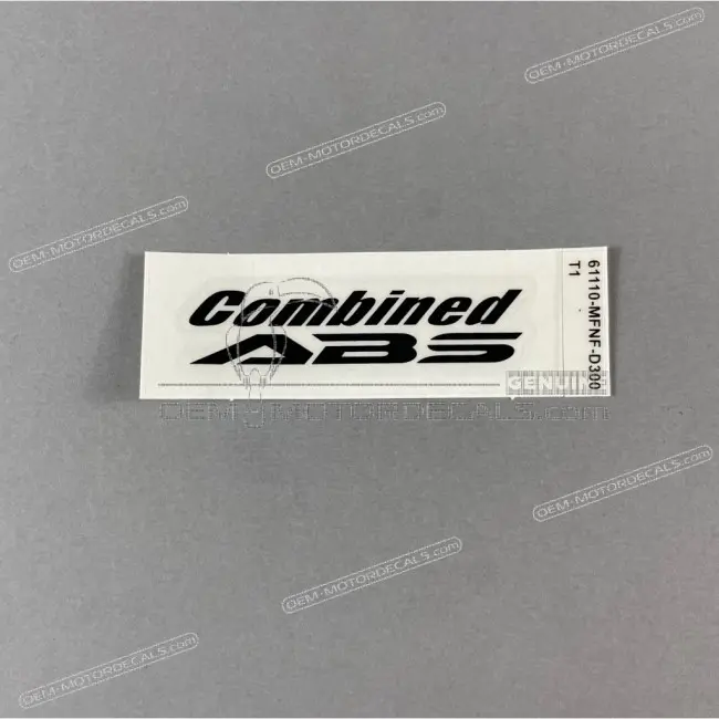 Honda CB1000R Voorspatbord Sticker OEM 61110MFND30ZA