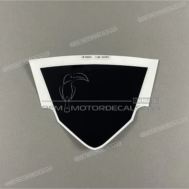 Emblemat Honda CBR600RR na owiewkę OEM 64202MFJD00ZA