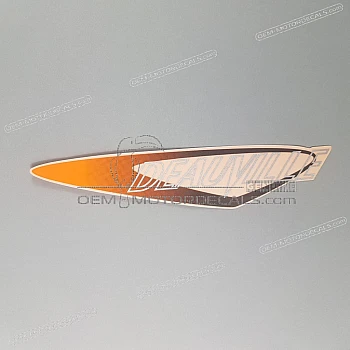 Naklejka na osłonę boczną, lewa strona