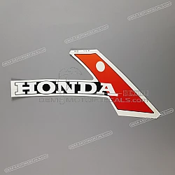 Belly pan decal, right side