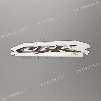 Emblemat na osłonę boczną