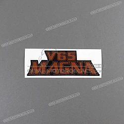 Seitenverkleidungs-Emblem V65 MAGNA