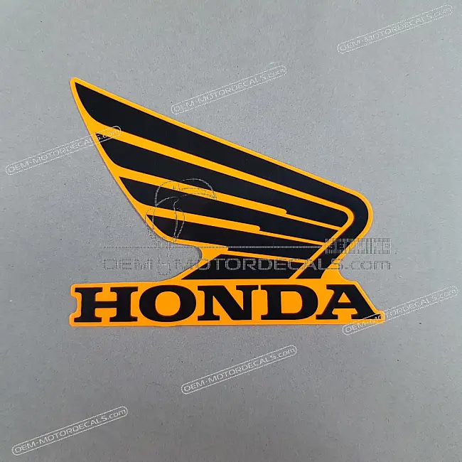 Honda CBR125R Tank Honda Wing Emblem Rechte Seite OEM 86171KTYD70ZA