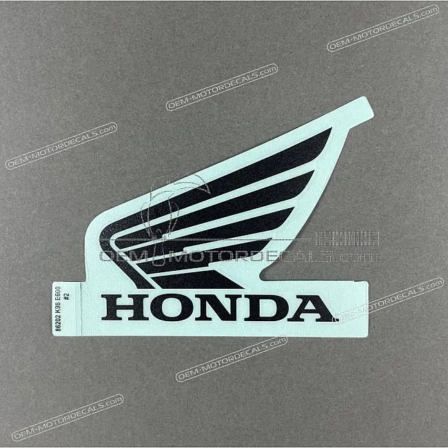 Honda CB125R Brandstof Tank Honda Wing Logo Linkerkant OEM 86202K98E60ZC