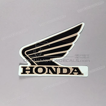 Naklejka na osłonę boczną, lewa strona