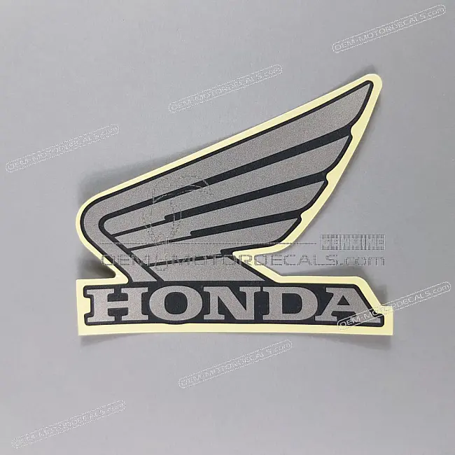 Emblema Honda Wing Sinistro Serbatoio Honda CBR650R OEM 86202MKND50ZB